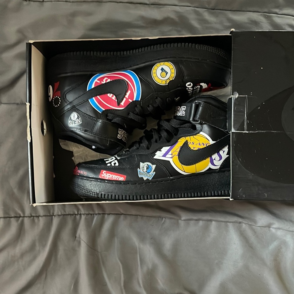 Air Force 1 Mid ‘07 Supreme